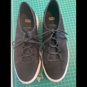 Eileen Fisher platform suede tennis shoes size 8 1/2 womens